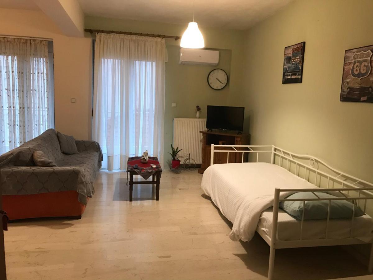 Διαμέρισμα 65 Τμ Στην Καρδιά Της Πόλης Tripoli Esterno foto